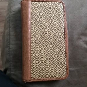 31 wallet